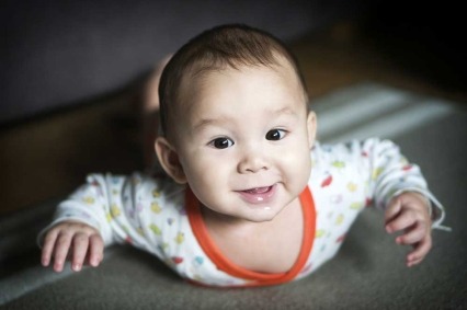 Bebé sonriendo