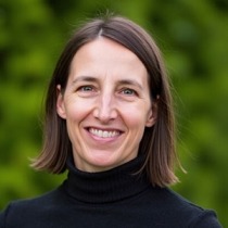 Dr. Suzanne Nielsen